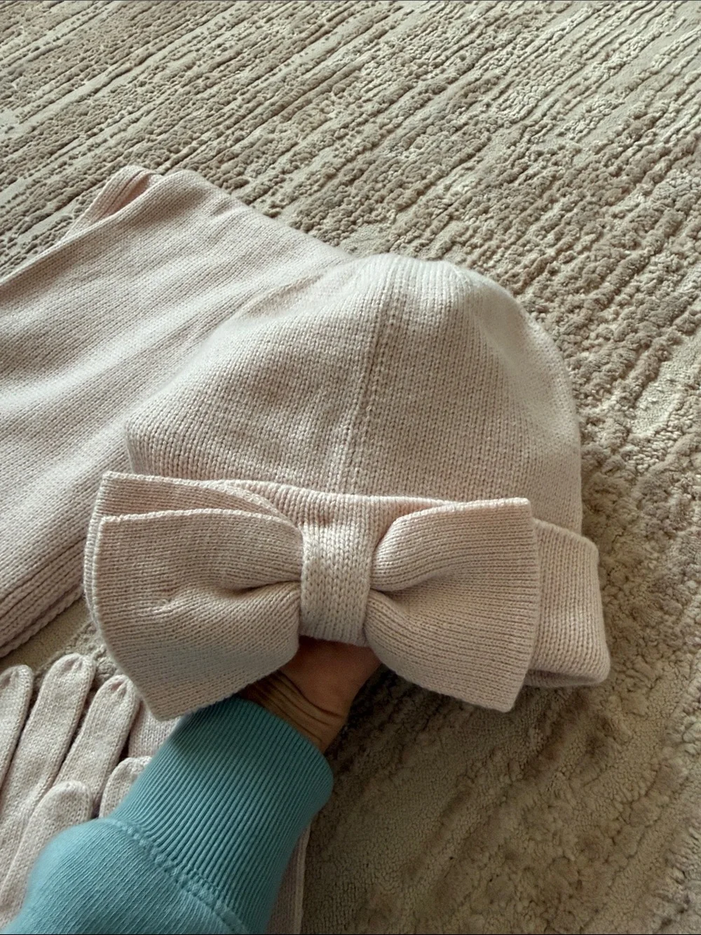 Kate Spade Set of 3: Scarf, Beanie & Gloves Light Pink